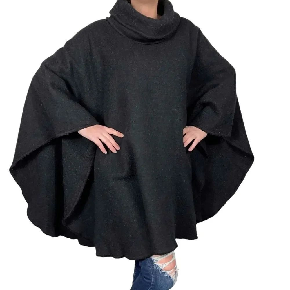 Vintage Maine Maid Design Funnel neck Black Poncho